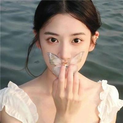 戏子们：传闻操纵团
